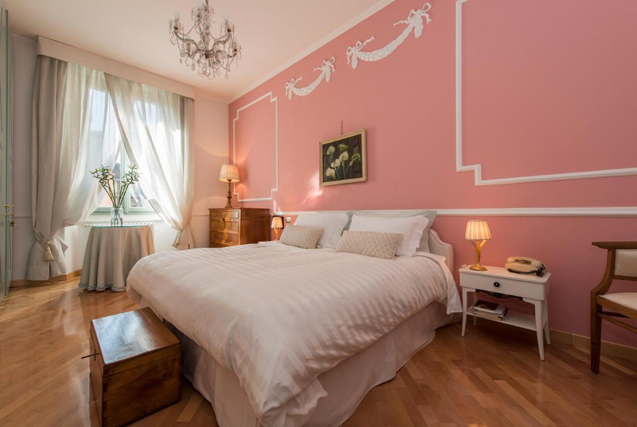 Alloggio in famiglia Elegant Bedroom In A Relaxing *